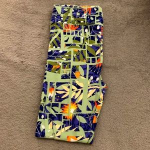 🎁🎁   for $   🎁🎁 NWOT LulaRoe Floral Block Leggings